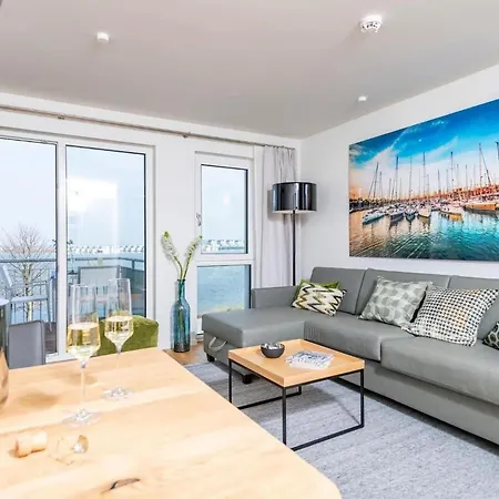 Harbour Side Apartment